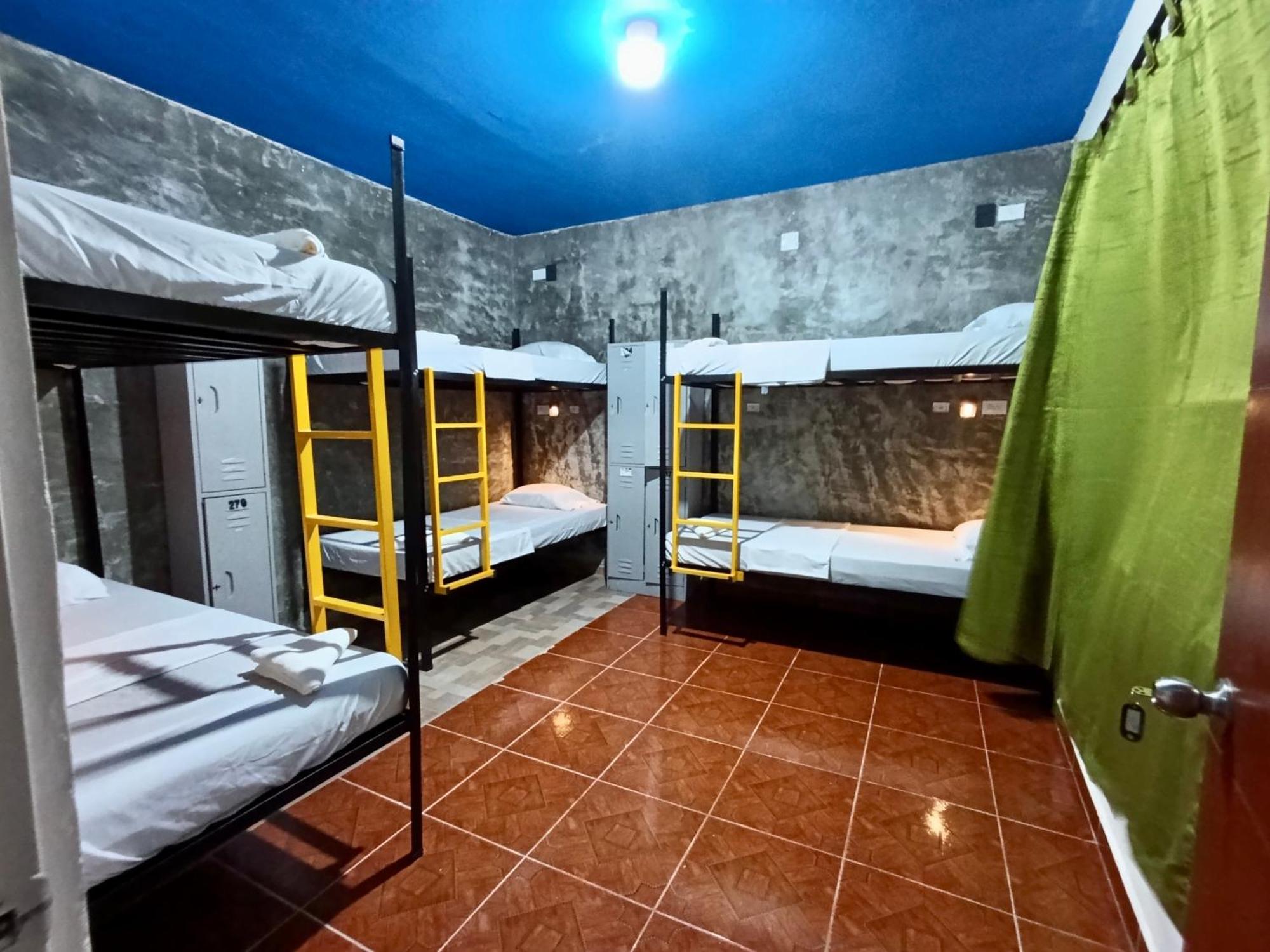 Ding-Dong Hostel Cali Exterior photo
